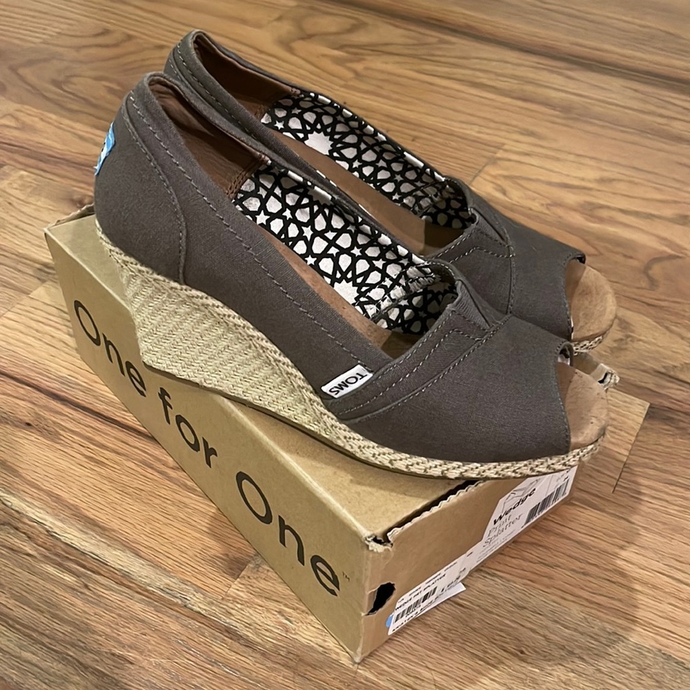 Toms Wedges Womens 7